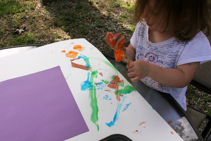 Kids Craft Lab: Cotton Ball Painting 