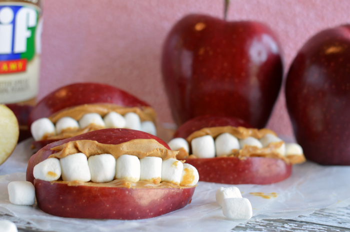 Apple Teeth Fun Snack for the Kids - FSPDT