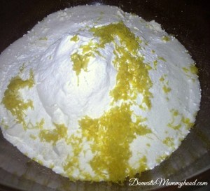 Strawberry Lemon Muffins with Lemon Glaze dry ingedients