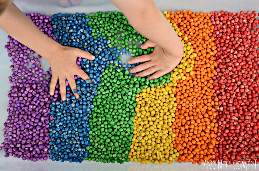 rainbow-dyed-dry-chickpeas-sensory-play-for-kids-toddlers-preschool-how-to-3