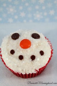 sparkling snowman cupcake